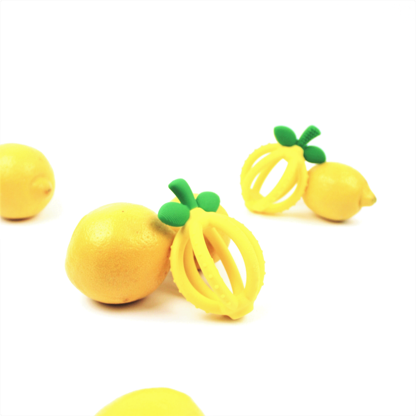 Bitzy Biter - Teething Ball Baby Teether
