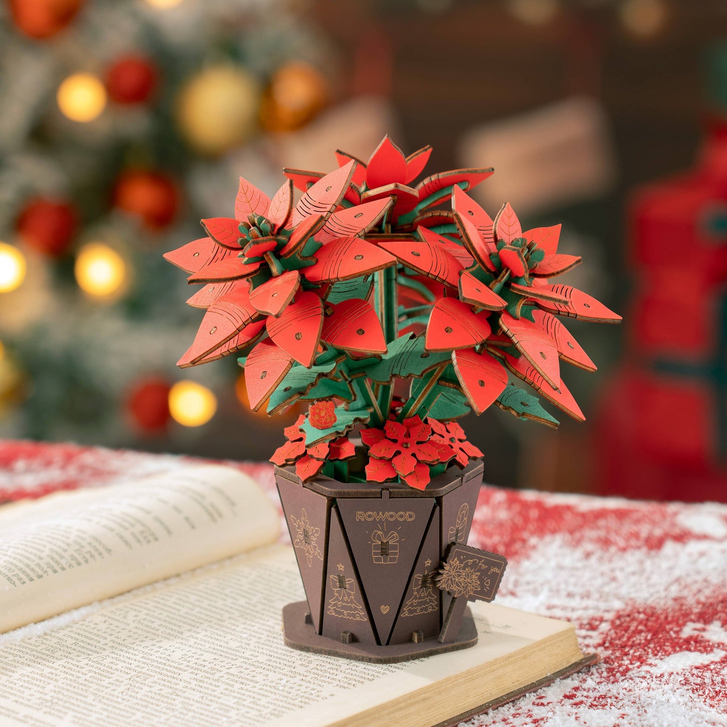 3D Wooden Flower Puzzle: Poinsettia