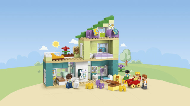 LEGO 3-In-1 Modern Family House (With Figures)