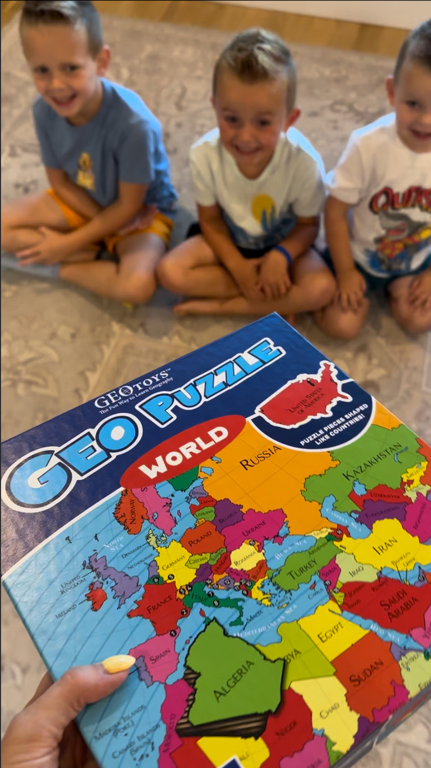 World GeoPuzzle - 68 pieces