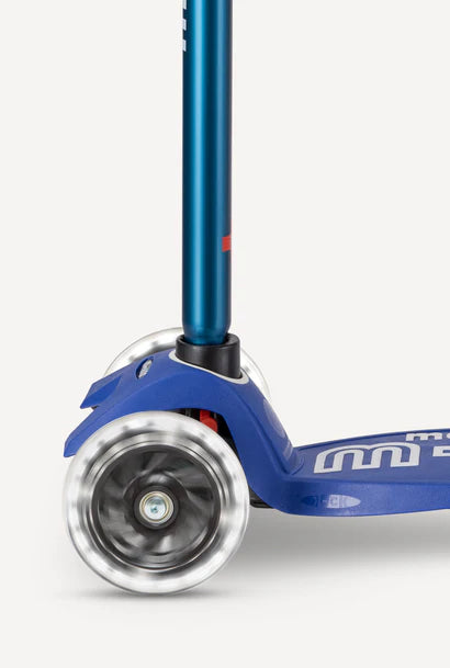 Micro Maxi LED Scooter: Blue White