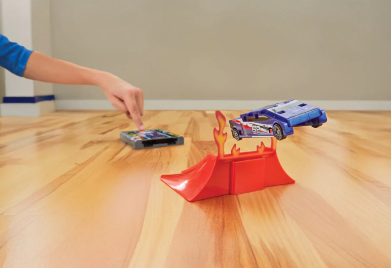 Flat 2 Fast 2-Pack Playset