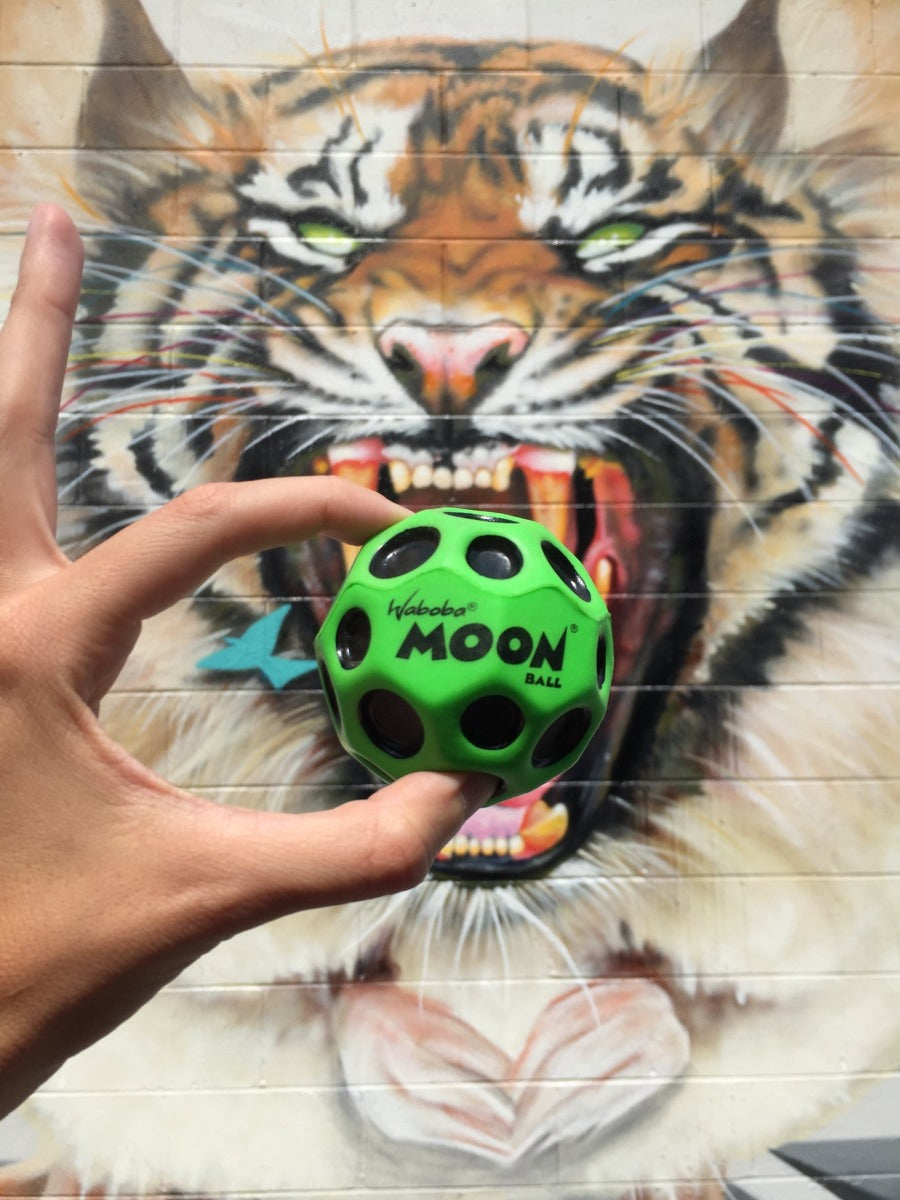 Moon Ball Loose Bulk