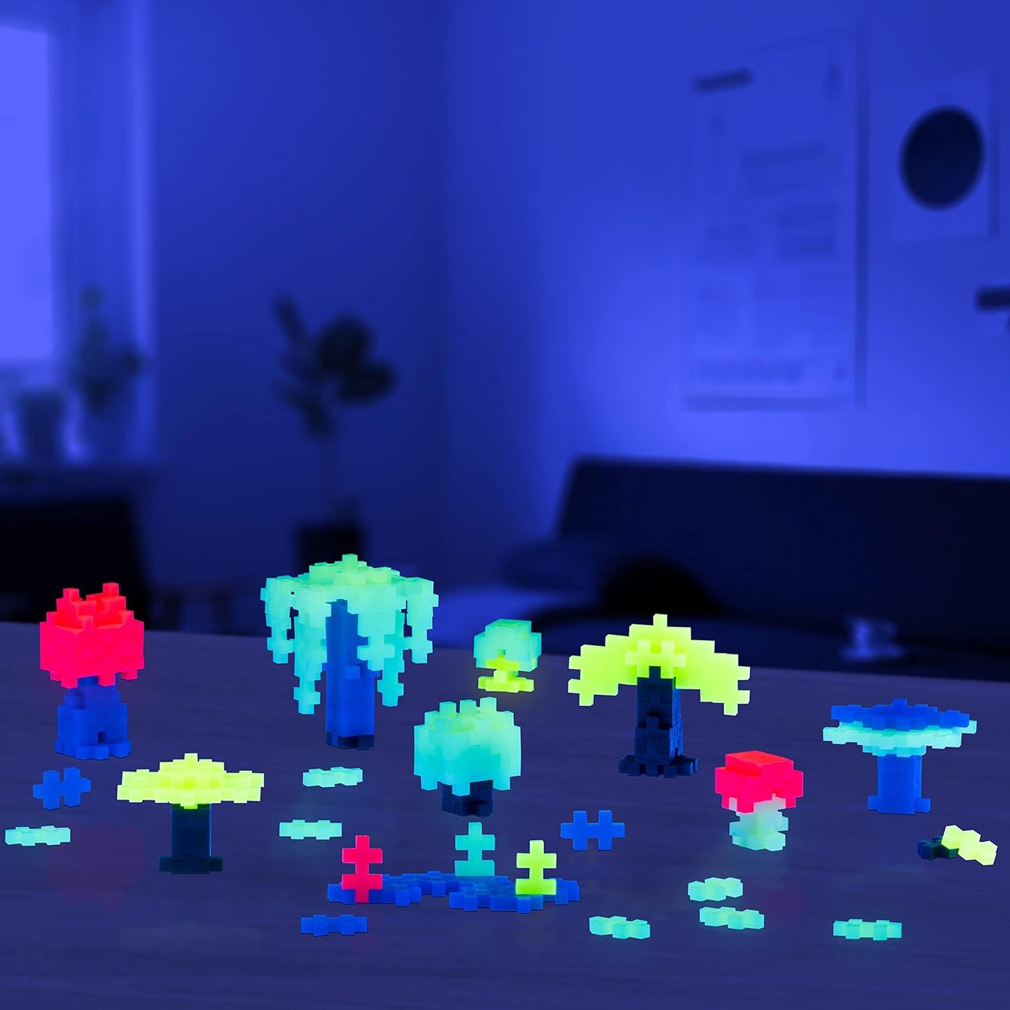 Plus-Plus Tube Glow